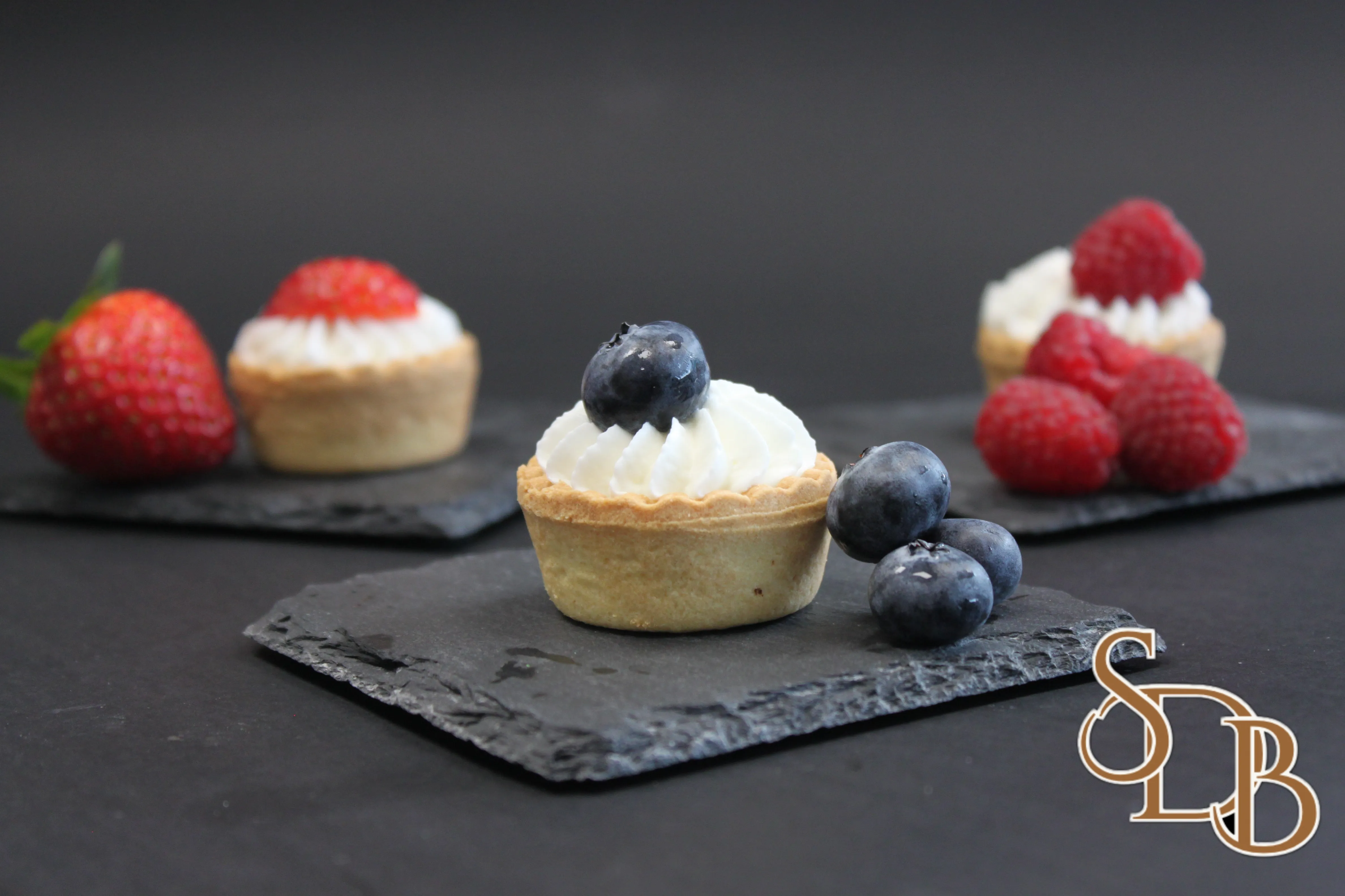 Тарталета с млечен крем